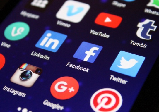 Redes Sociales